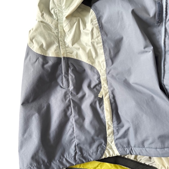 Burton Shell Jacket - Picture 3 of 7